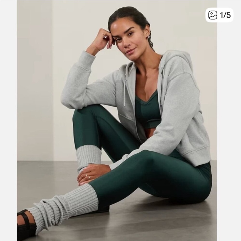 Athleta Elation Ultra High Rise cypress legging new w/o tags size small Gorgeous